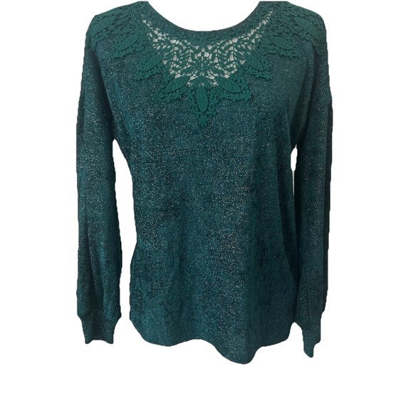 Maurices Tops - Maurices Women's Green Metallic Crochet trim‎ Long sleeve Top Medium NWOT